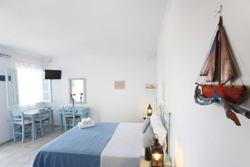 Celestial Garden Aparthotel Adamantas  Exterior photo